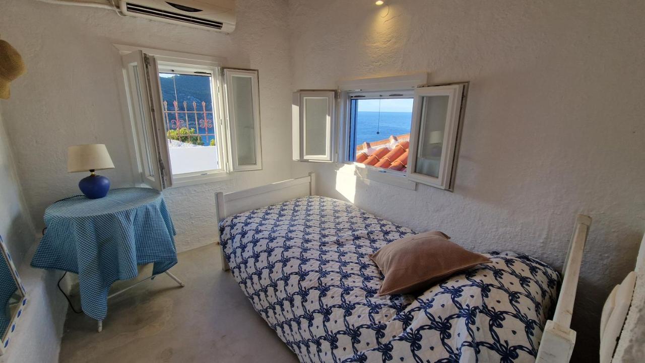 Peppermint Bay Villa Skopelos Town Bagian luar foto