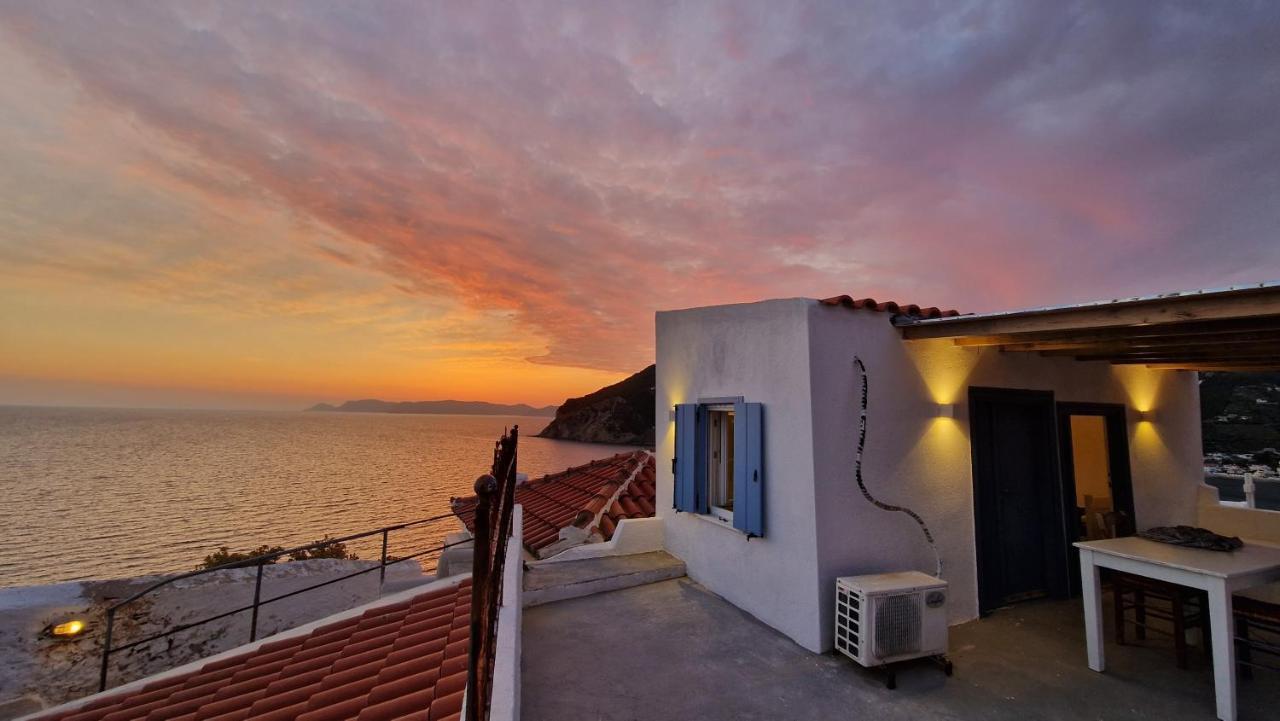 Peppermint Bay Villa Skopelos Town Bagian luar foto