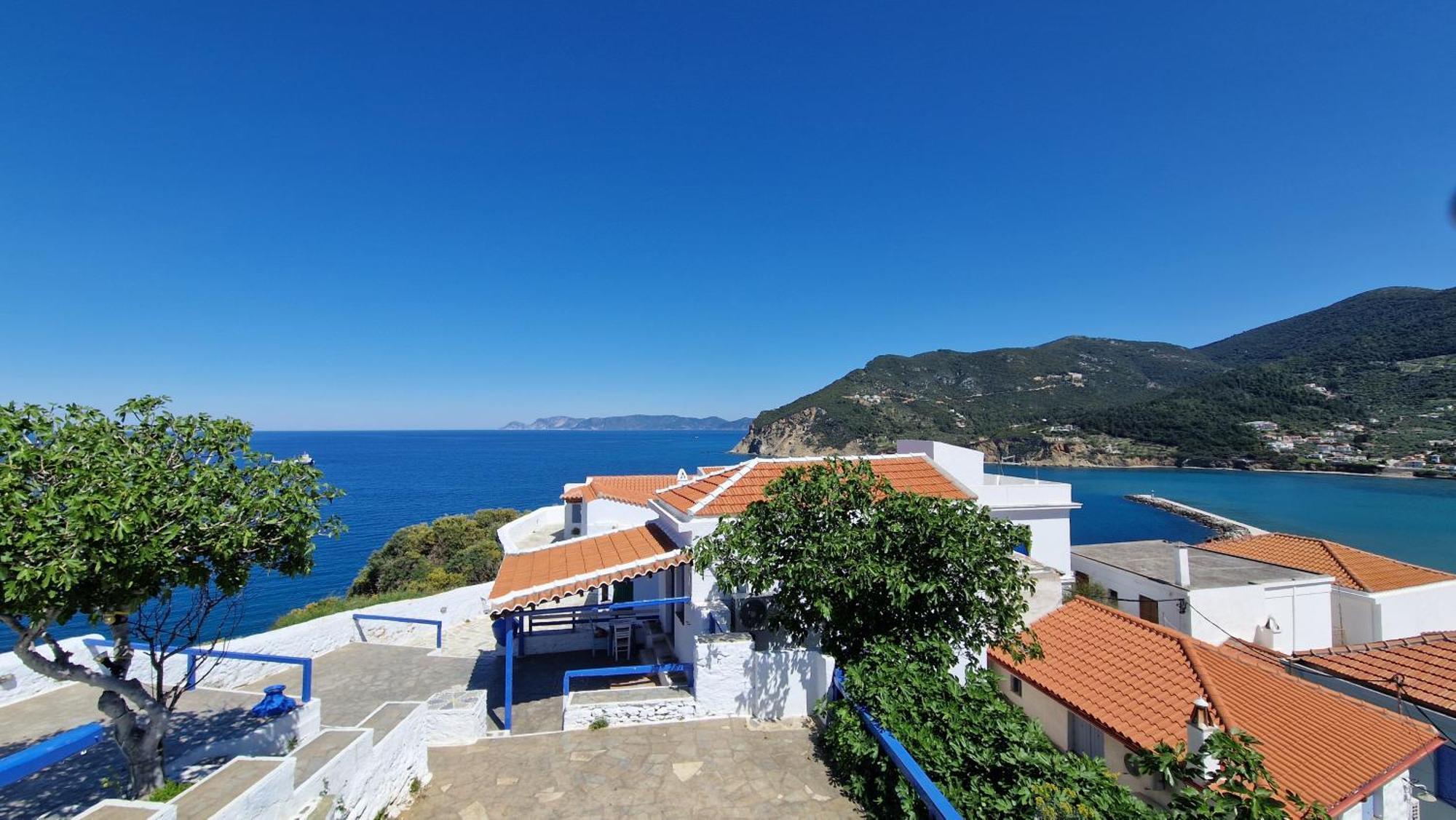 Peppermint Bay Villa Skopelos Town Bagian luar foto
