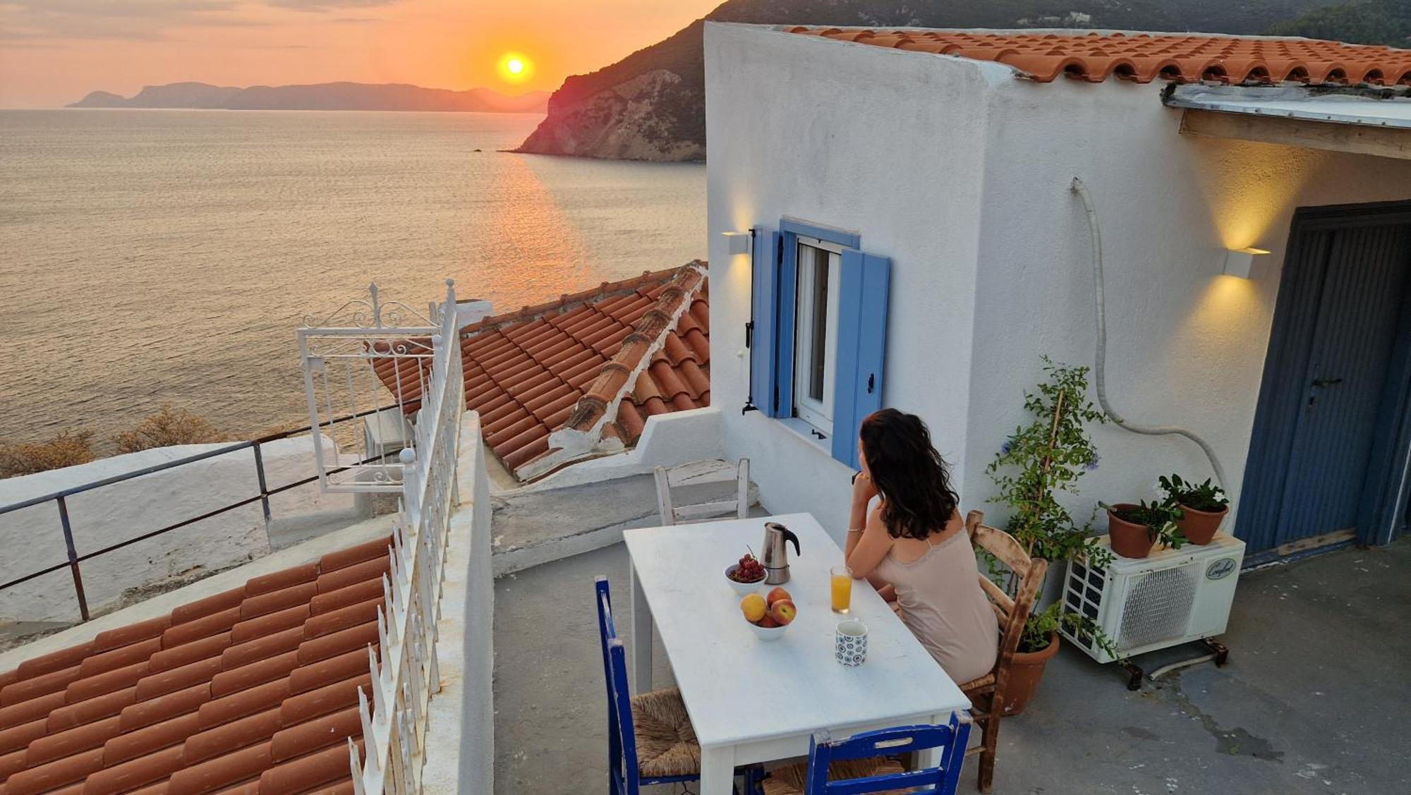 Peppermint Bay Villa Skopelos Town Bagian luar foto